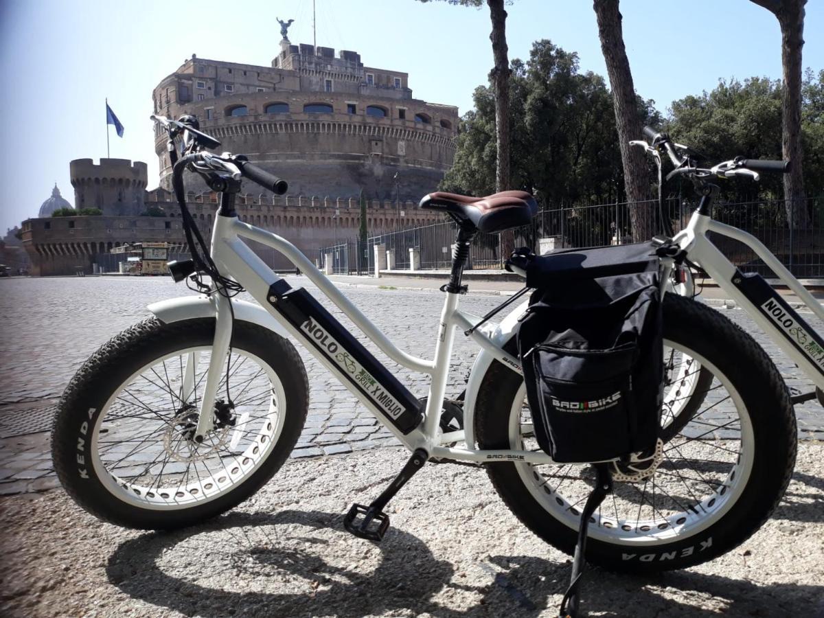 Bici Grill Decimo Miglio Aeroporto Ciampino Francigena Country House Luaran gambar