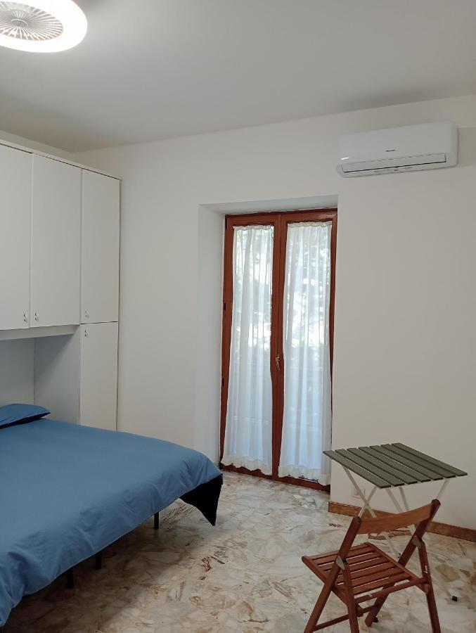 Bici Grill Decimo Miglio Aeroporto Ciampino Francigena Country House Luaran gambar