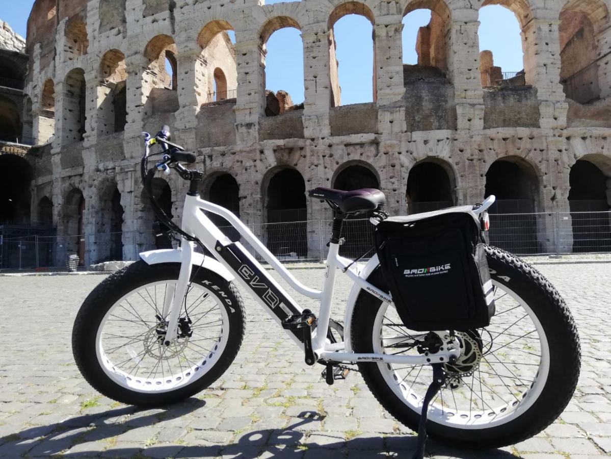 Bici Grill Decimo Miglio Aeroporto Ciampino Francigena Country House Luaran gambar